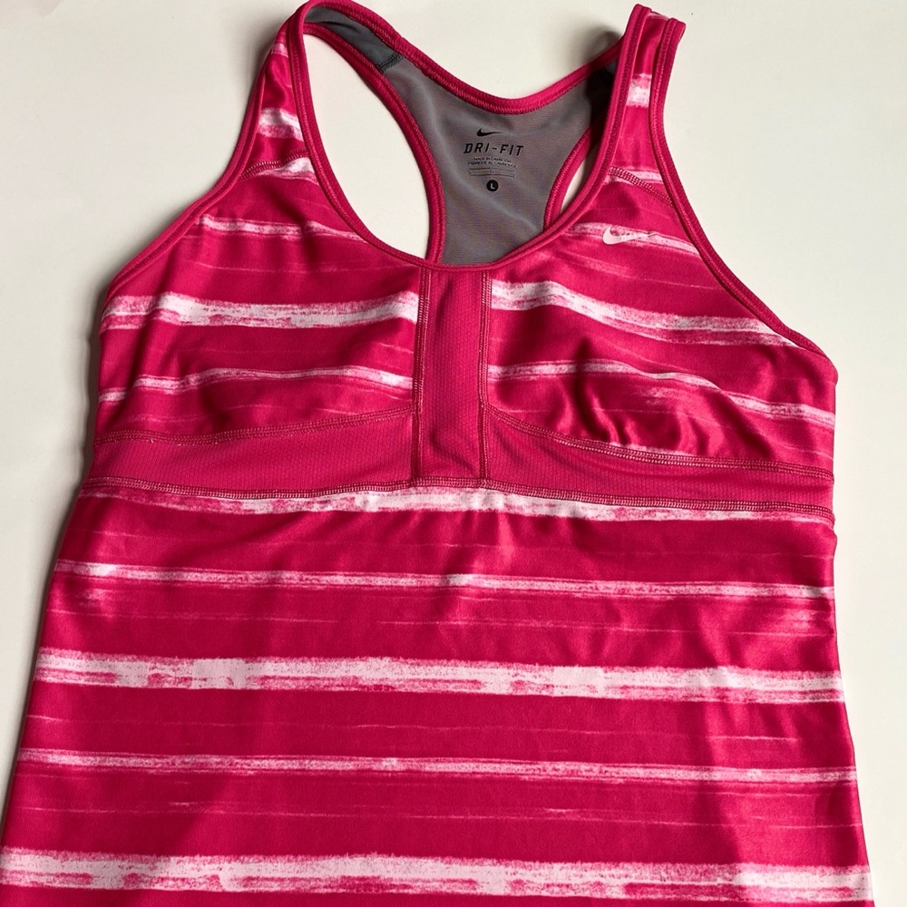 NIKE DRI-FIT running Tank size L